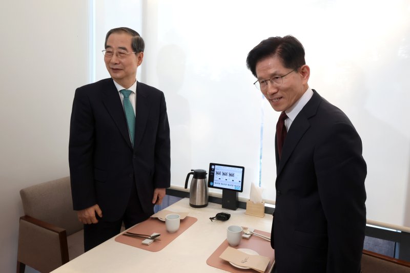 협상 테이블 김문수 한덕수 협상