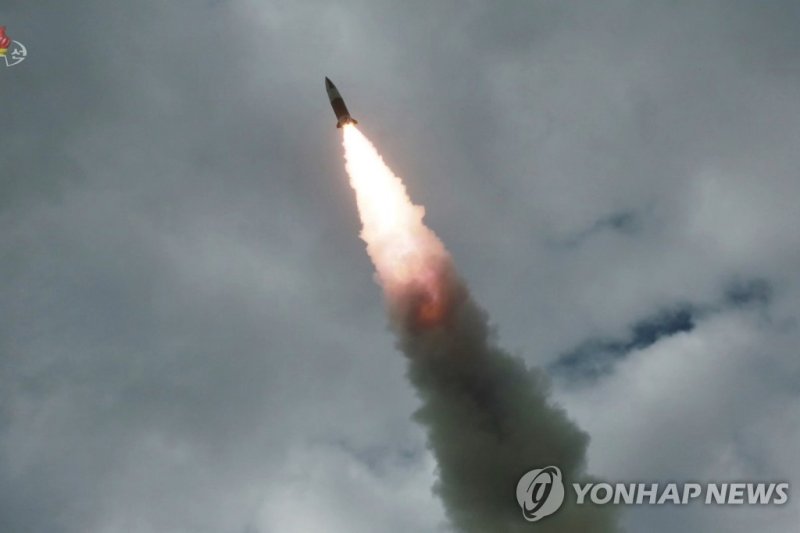 북한 발사 탄도미사일 (출처=연합뉴스)