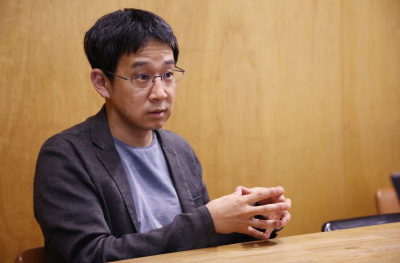 김주진 기후솔루션 대표는 "송·배전망과 전력생산·판매를 국가가 소유하고 독점할수록 새롭고 혁신적인 전력 기술이 들어오지 못하는 현상이 생긴다"고 지적했다. ⓒ News1 김명섭 기자