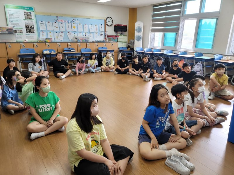 [완주=뉴시스] 완주군 찾아가는 아동권리교육 현장 모습. *재판매 및 DB 금지