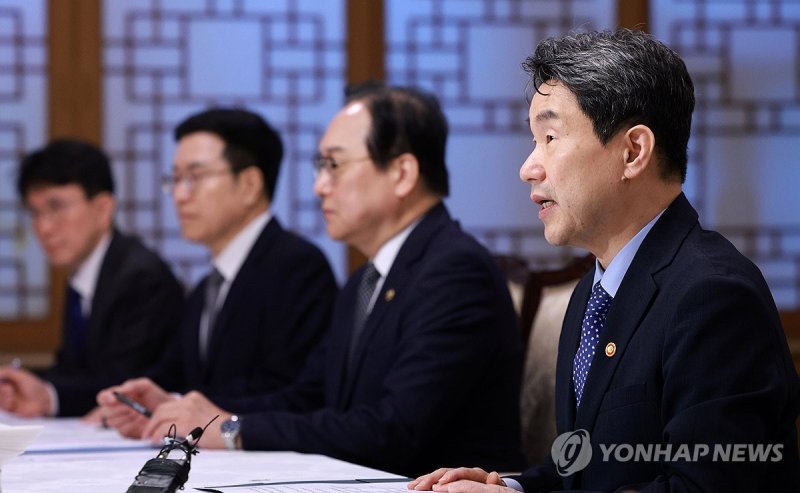 이주호 권한대행, 경제안보전략 간담회 발언 (출처=연합뉴스)