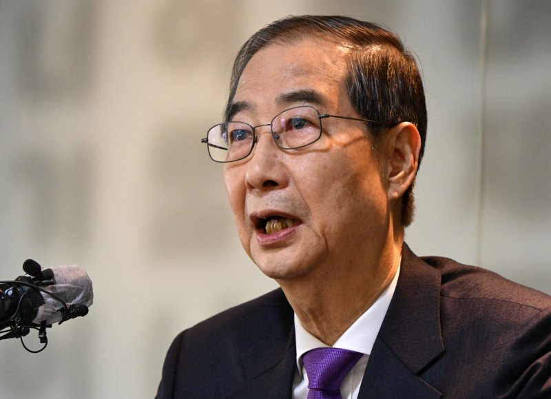 한덕수 무소속 대선 예비후보가 7일 서울 중구 한국프레스센터에서 서울외신기자클럽 초청 기자간담회를 갖고 있다. 2025.5.7/뉴스1 ⓒ News1 국회사진취재단