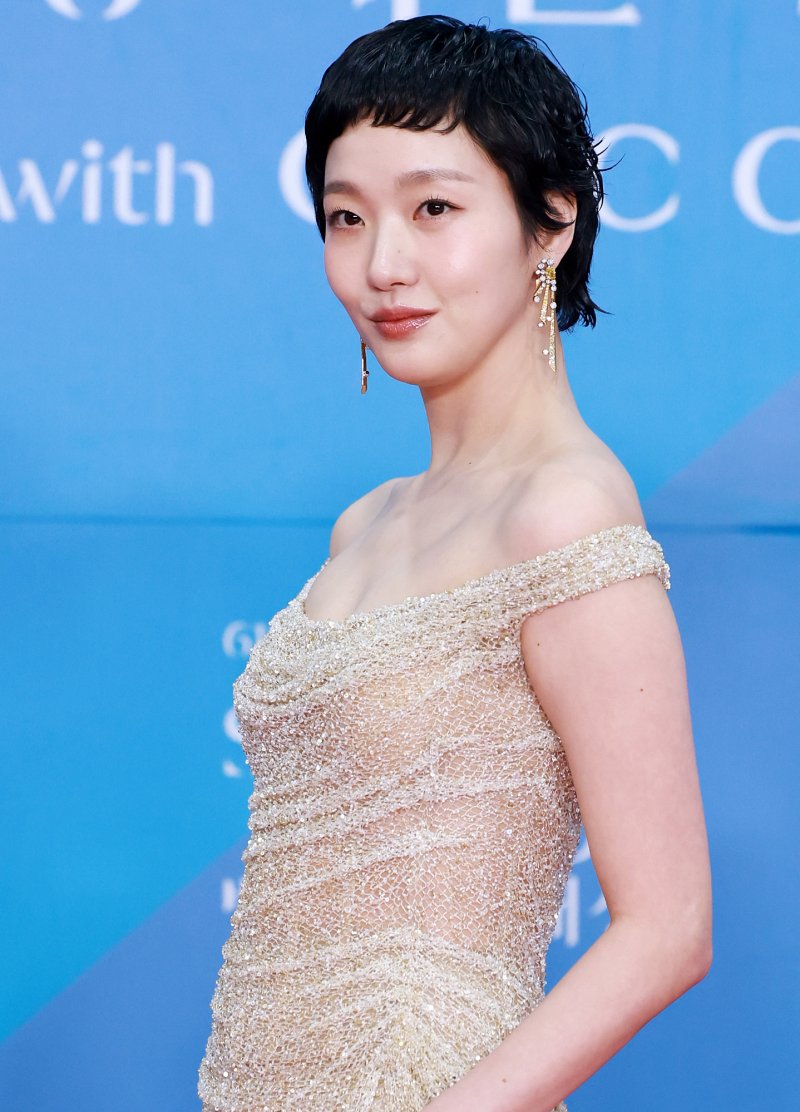 김고은, 어버이날 미담…소속사 모든 직원 가정에 깜짝 선물