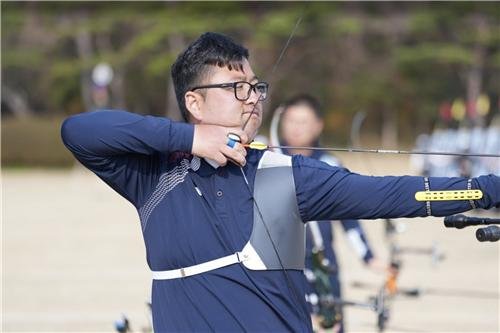 국가대표 최종 평가전의 김우진 (출처=연합뉴스)