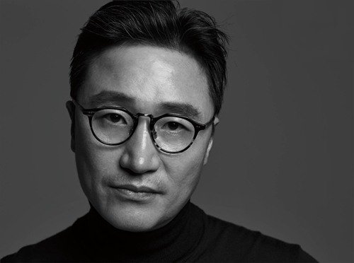 박성근, 매니지먼트 런과 전속 계약