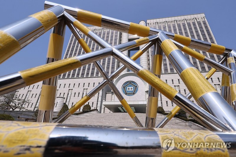 법원, 다음 주 尹 재판 '지상 출입구로 출입' 결정 (출처=연합뉴스)