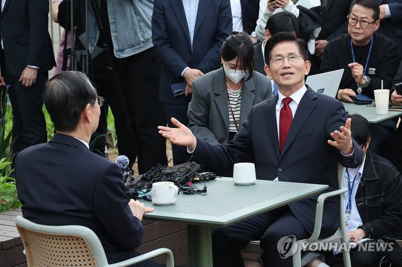 김문수-한덕수 단일화 관련 2차 회동 (출처=연합뉴스)