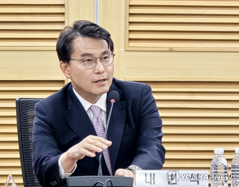 인사하는 국민의힘 윤상현 의원 (출처=연합뉴스)