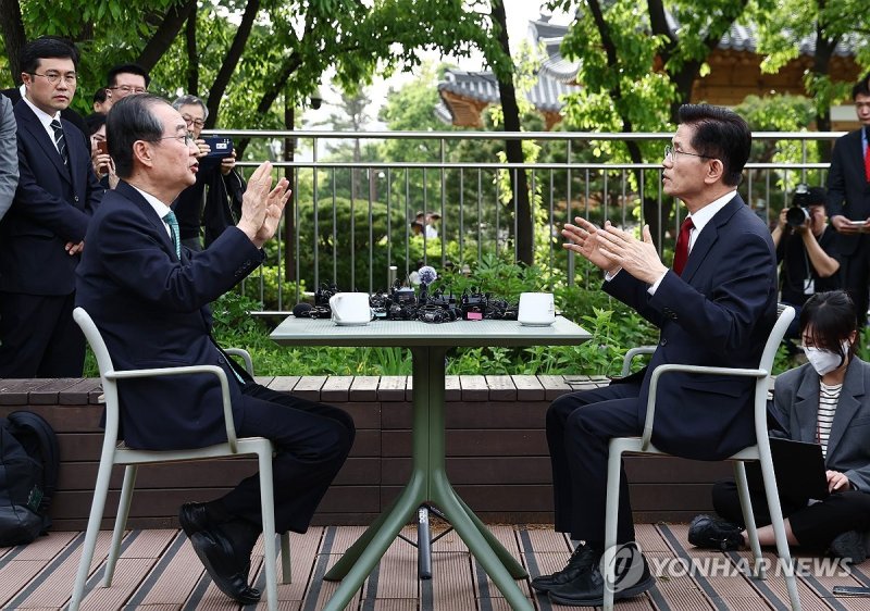 김문수와 단일화 관련 2차 회동하는 한덕수 (출처=연합뉴스)
