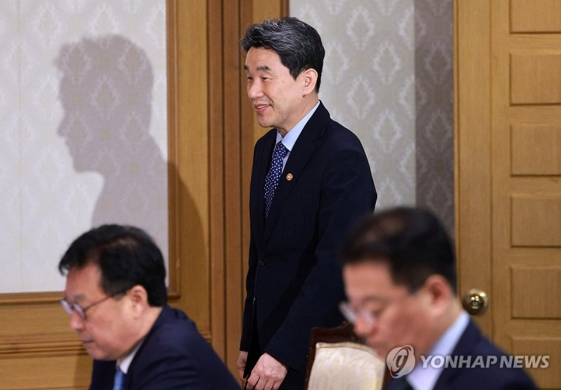 이주호 권한대행, 경제안보전략 간담회 참석 (출처=연합뉴스)