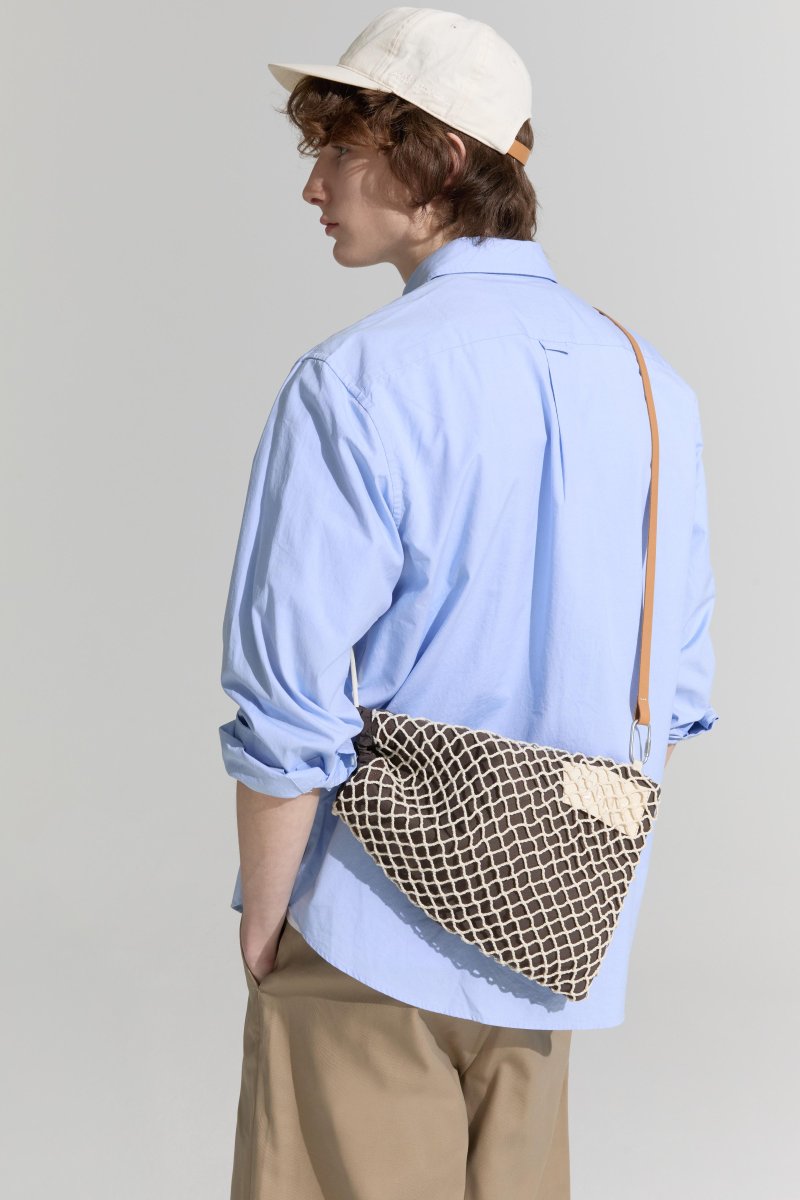 얼기설기 '크로셰'로 빈티지한 멋 엮는다 [Weekend 스타일]