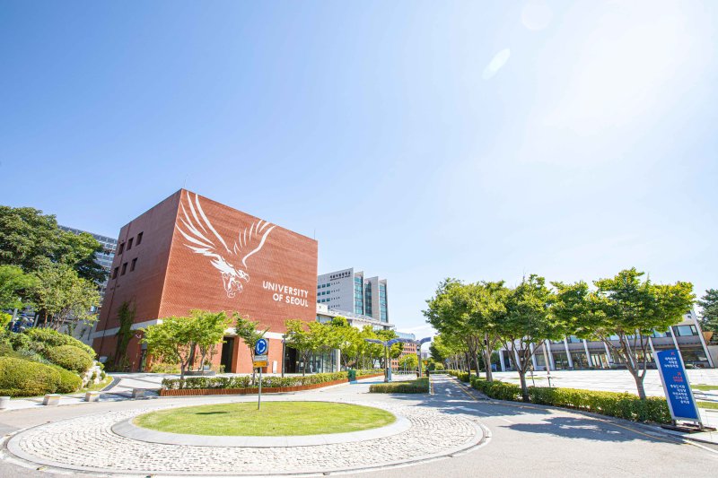 서울시립대와 동대문경찰서가 협력해 운영하는 '안심캠퍼스 순찰대'가 올해로 10주년을 맞이했다. (사진=서울시립대 제공) *재판매 및 DB 금지