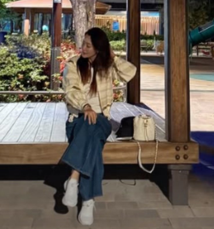 '국보급 미녀' 김희선, 동네서 보면 이런 느낌[★핫픽]