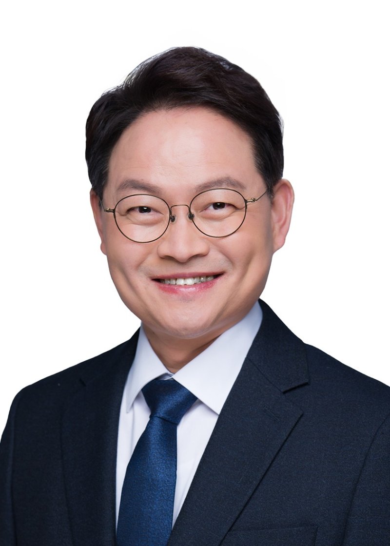 이재명 더불어민주당 대통령 후보의 강원총괄특보단장으로 임명된 허영(춘천·철원·화천·양구갑) 의원.(더불어민주당 강원도당 제공, 재판매 및 DB 금지) 2025.5.9/뉴스1
