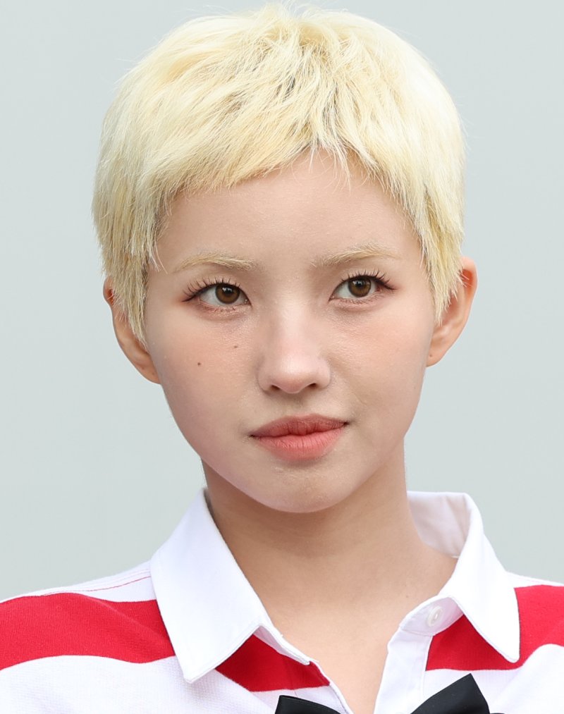 아이들 소연, 그룹명 변경 후 스타일도 파격…금발의 과감 쇼트 커트 [N이슈]