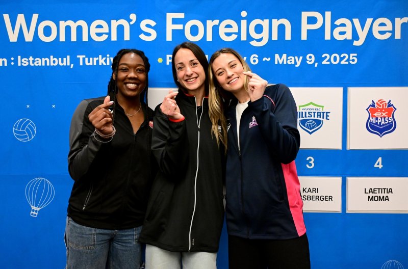 외국인 선수 여자부 드래프트서 뽑힌 선수들. 맨 오른쪽이 라셈. (출처=연합뉴스)