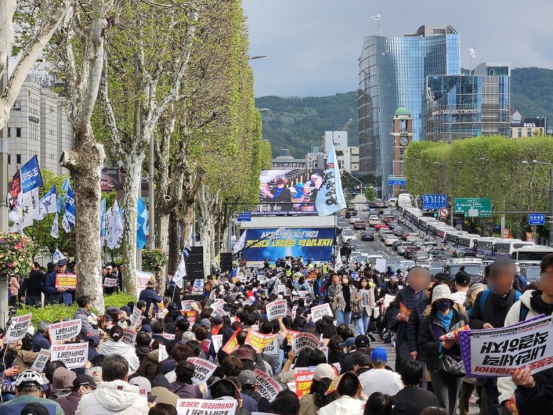 대법원 앞 촛불행동 집회 (출처=연합뉴스)