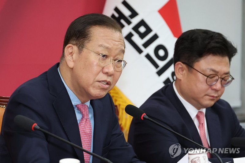 후보 교체에 대한 입장 밝히는 권영세 비대위원장 (출처=연합뉴스)