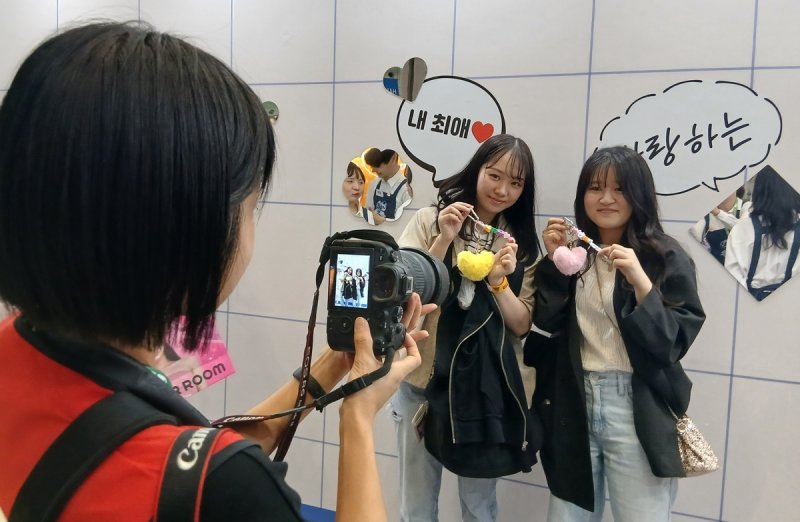 케이콘 재팬에서 한국 문화 체험 (출처=연합뉴스)