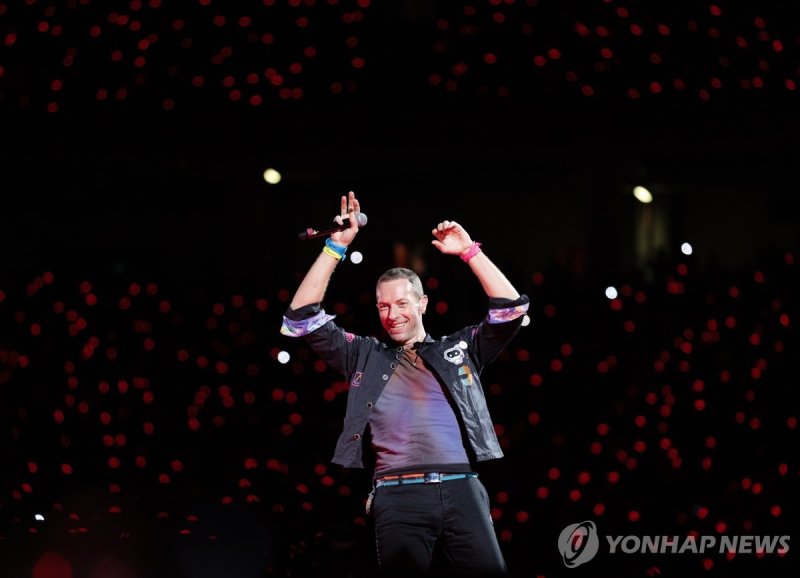AI로부터 저작권 보호 촉구 동참한 콜드플레이 (출처=연합뉴스)