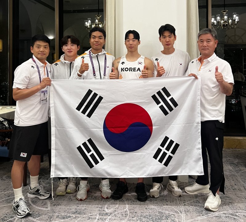 한국 신기록 세운 남자 400m 계주팀 (출처=연합뉴스)