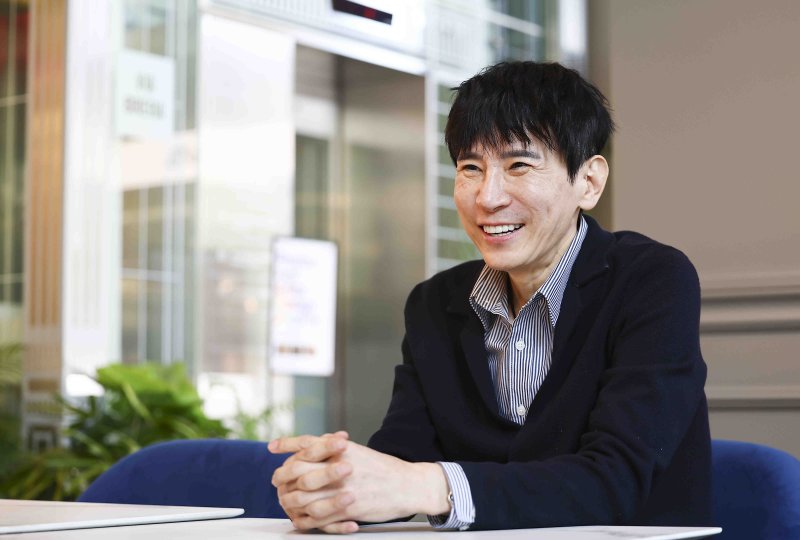[서울=뉴시스] 김근수 기자 = 이선정 성원제약 대표가 8일 서울 강남구의 한 카페에서 뉴시스와 인터뷰를 하고 있다. 2025.05.08. ks@newsis.com