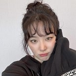 레드벨벳 슬기, 배꼽티·하의실종 패션까지…남다른 ′힙′ 감성