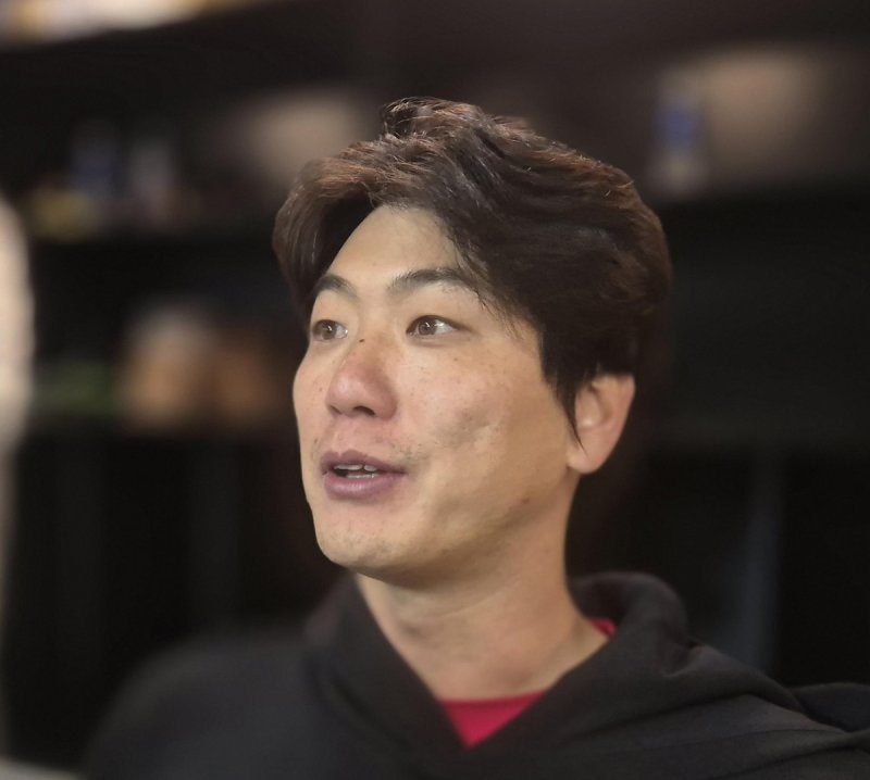 인터뷰하는 김광현 (출처=연합뉴스)