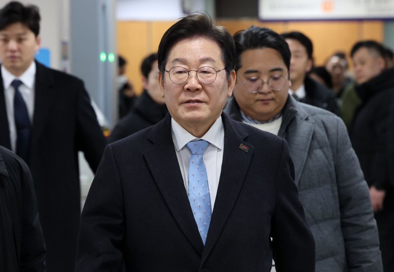 이재명 더불어민주당 대통령 후보. 2025.2.19/뉴스1 ⓒ News1 박세연 기자