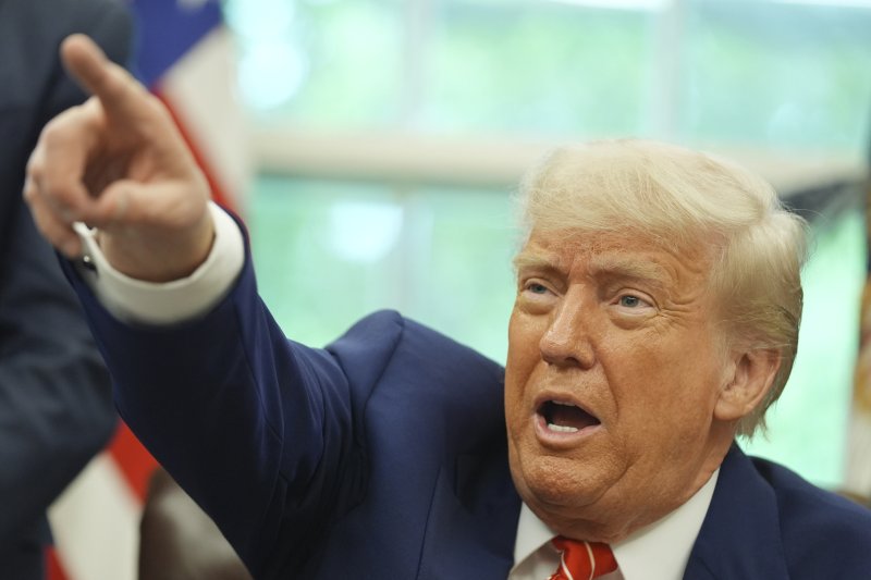 수출도 내수도 흔들…KDI "경기 둔화 신호 현실화"