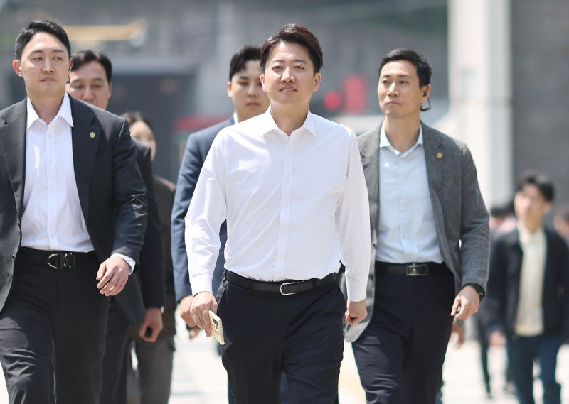 거대담론 대신 핀셋공약으로 정책효율 차별화 시도[이준석 후보 공약점검]