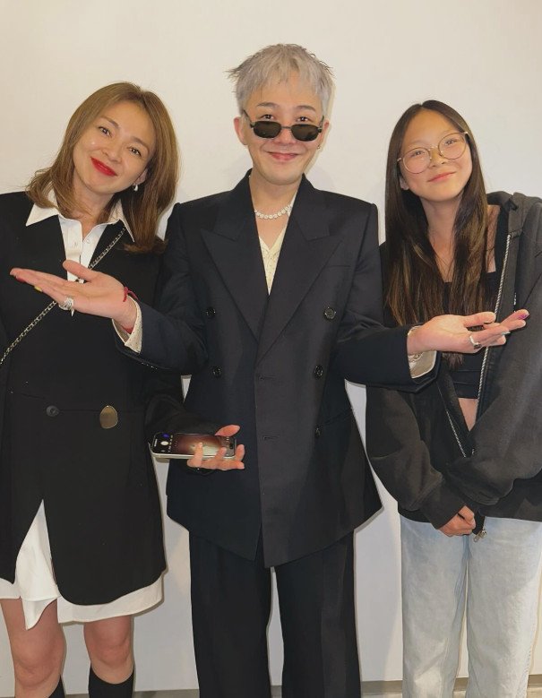 야노시호·추사랑, 지드래곤과 8년만에 만났다…日 공연 관람 [N샷]