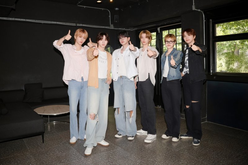 보넥도 "첫 투어로 성장…美 롤라팔루자 기대해달라" [N인터뷰]①