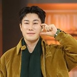 ′비번 알려준 적 없다′ 女가수 집 무단 침입한 래퍼, 작년엔…