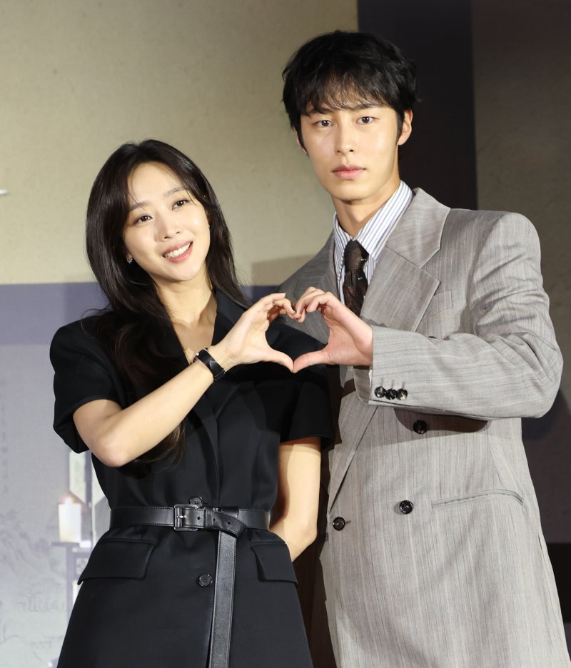 [뉴스1 ★]조보아 ‘넉오프’ 대신 ‘탄금’…결혼 후 첫작 '부담 컸다'