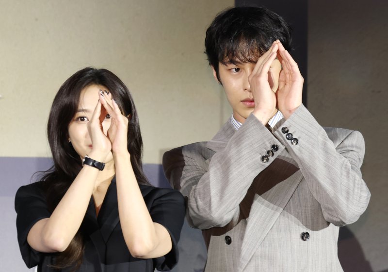 [뉴스1 ★]조보아 ‘넉오프’ 대신 ‘탄금’…결혼 후 첫작 '부담 컸다'