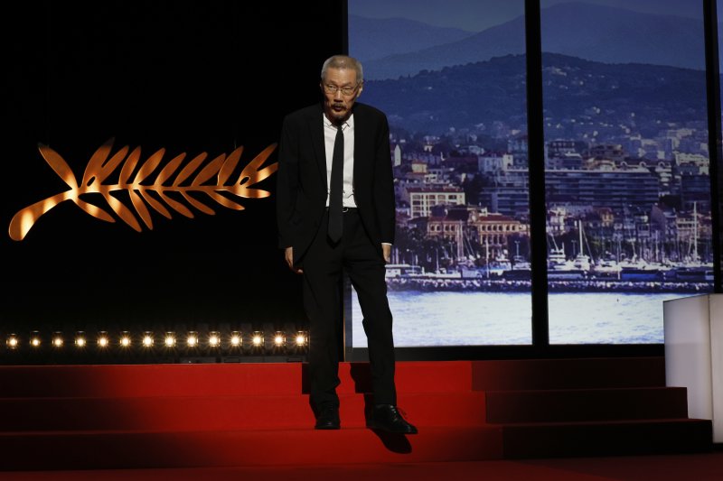 홍상수 감독, 칸 영화제 심사위원으로 레드카펫 밟아 [뉴시스Pic]