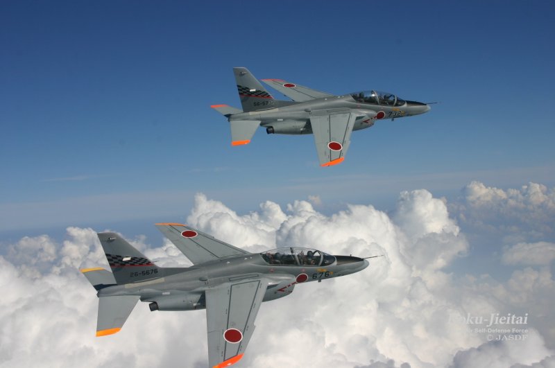 일본 항공자위대의 훈련용 항공기 'T-4'가 14일 저수지에 추락했다. (출처=일본 항공자위대 홈페이지) 2025.5.14./뉴스1