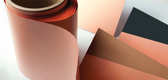 ㈜두산의 동박적층판(㈜두산 제공)