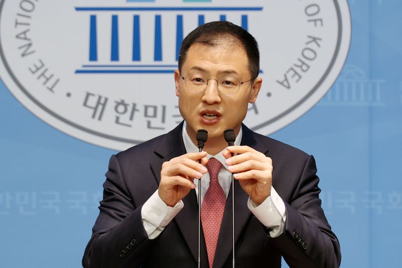 [영상] ‘국힘 탈당’ 김상욱 이재명 지지...“이재명이 가장 보수다운 후보”