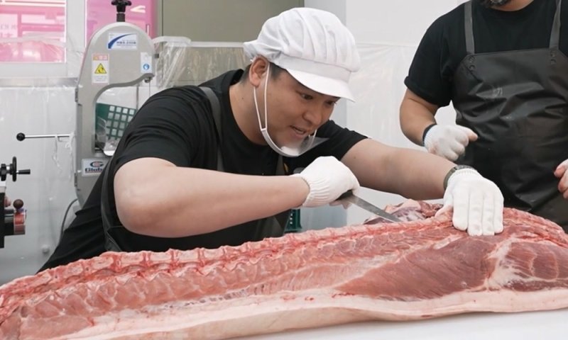 '나혼산' 이장우, 정육 세계 입문…고기 해체 도전 [N컷]