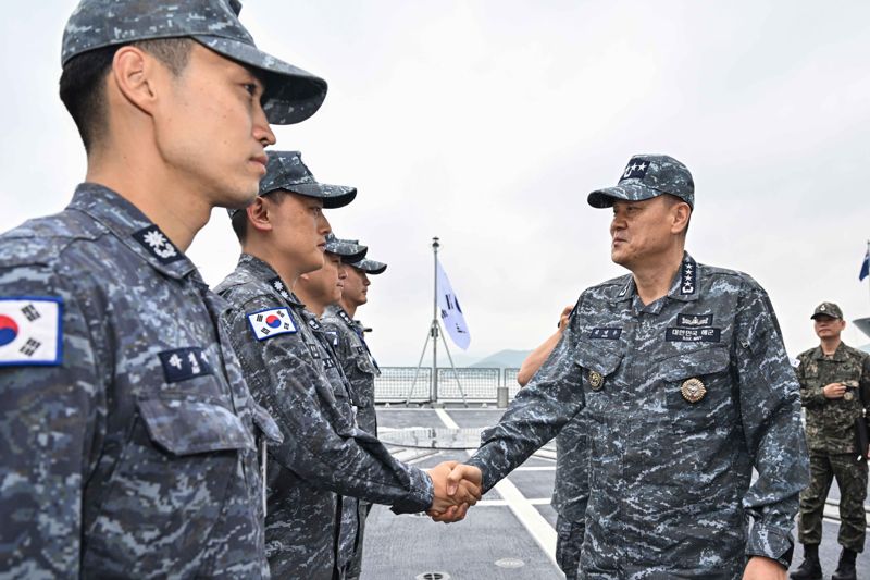 합참의장, 대비태세 현장점검 “해저부터 공중까지 국가안보 수호 이상무!”