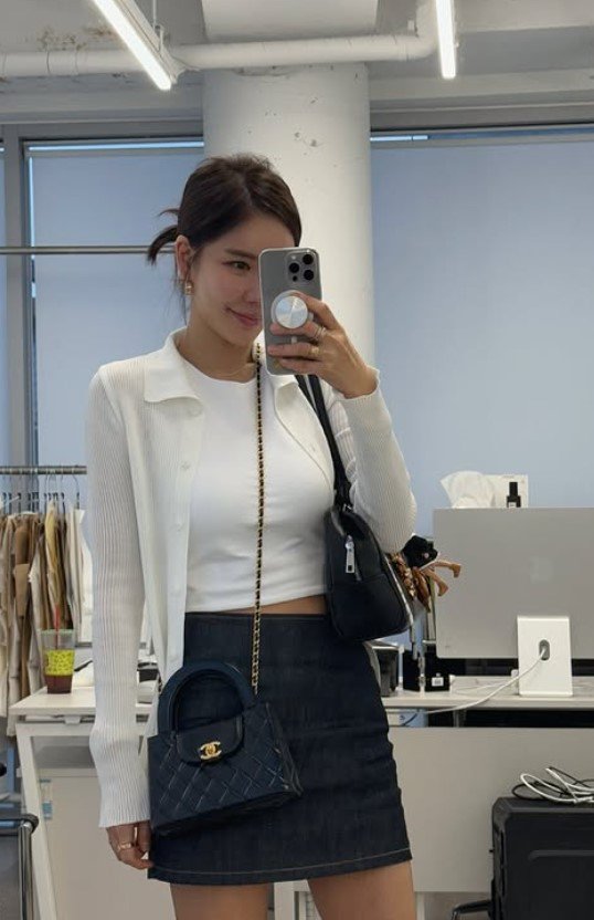 [서울=뉴시스] 김준희. (사진=김준희 인스타그램 캡처) 2025.05.15 photo@newsis.com *재판매 및 DB 금지