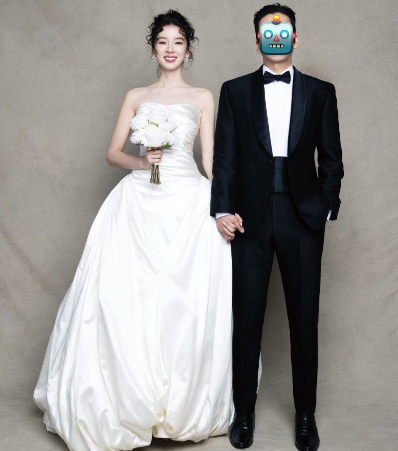 '5월 결혼' 아이린, 웨딩화보 공개…훤칠한 사업가 예비남편