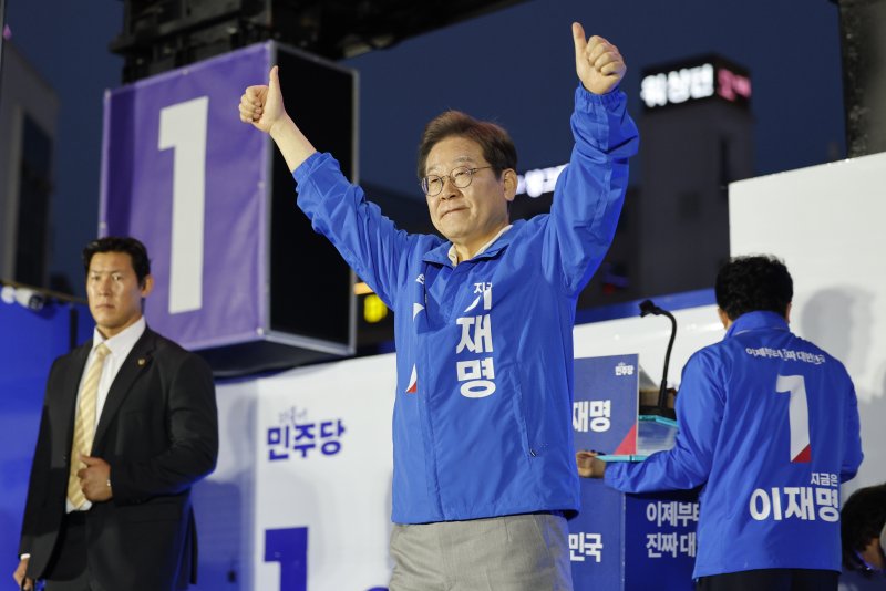 이재명 "재생에너지 살려야 산다…서남해안이 미래 심장"