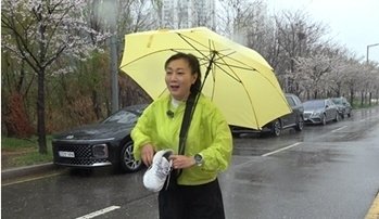 58세 방은희, 목 디스크에 발가락 골절까지 "뛰고 싶다" 눈물