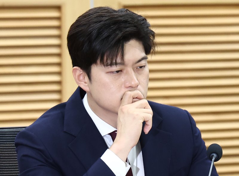 尹과 연락, 했나 못했나...김용태 "탈당은 尹이 판단 할 부분" 기류 변화