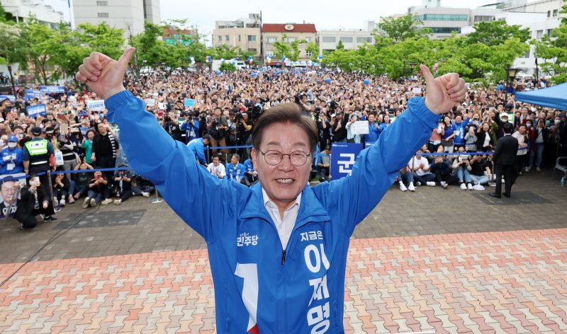 이재명 선대위 ‘샤이국힘’ 경계..“김문수·이준석 단일화 긴장돼”