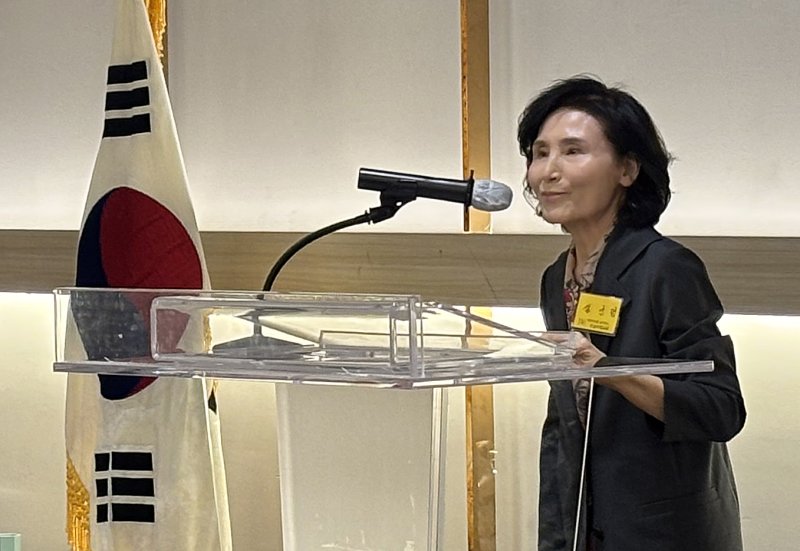 김문수 국민의힘 대통령 후보 부인 설난영 여사가 14일 서울 강남구 더리버사이트 호텔에서 열린 대한민국을 사랑하는 호남미래포럼 조찬포럼에 참석해 인사말을 하고 있다. (독자 제공. 재판매 및 DB 금지) 2025.5.14/뉴스1 ⓒ News1 이재명 기자