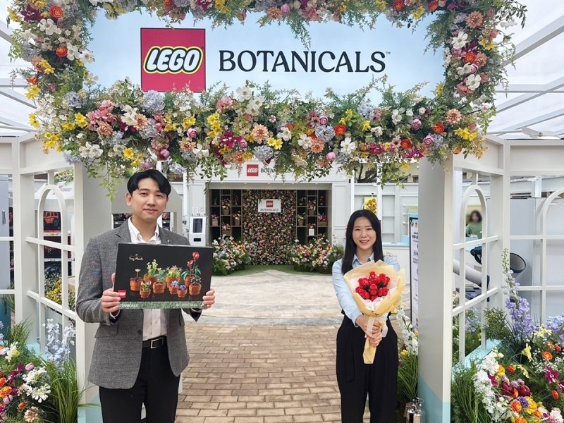 [이번주뭘살까] '나들이 절정'…패션·뷰티·식품 기획전 (출처=연합뉴스)